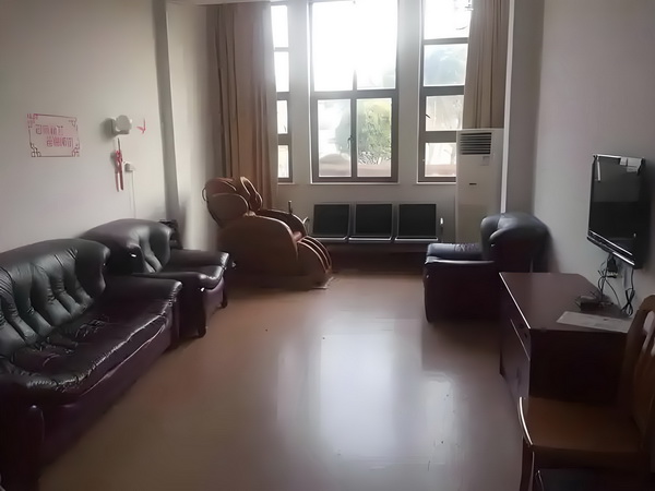 恨妻：豪门老婆夺夫